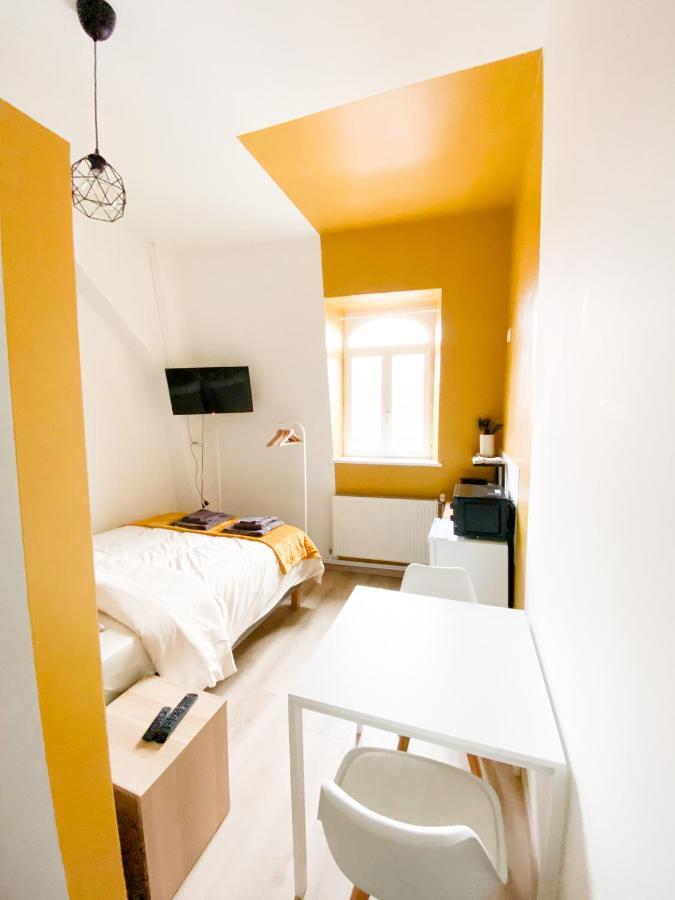 Capstay Roubaix Lille Private Shower & Netflix Exterior foto